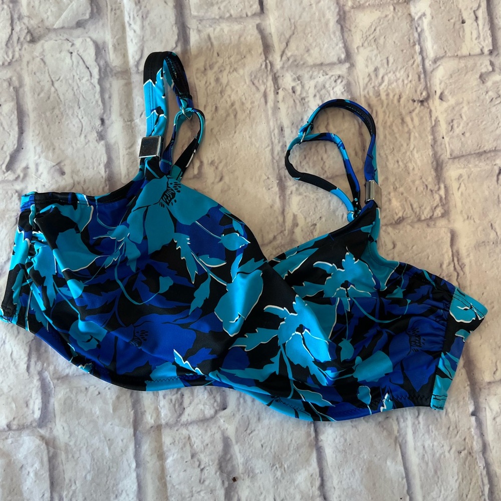 Miraclesuit Blue Floral Petal Bikini Top - Size 36DD - NWT